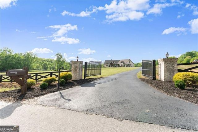 5760 Kanady Road, Murrayville, GA 30564
