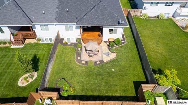 725 Larkspur Drive, Hickman, NE 68372