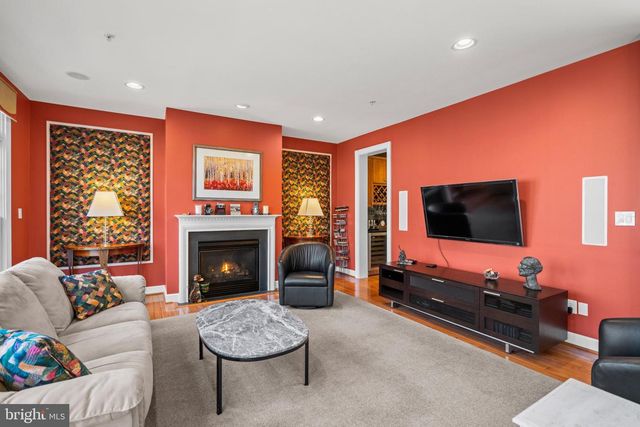 509 OAK KNOLL TER, Rockville, MD 20850