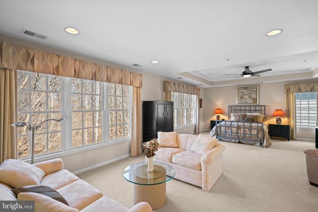 509 OAK KNOLL TER, Rockville, MD 20850