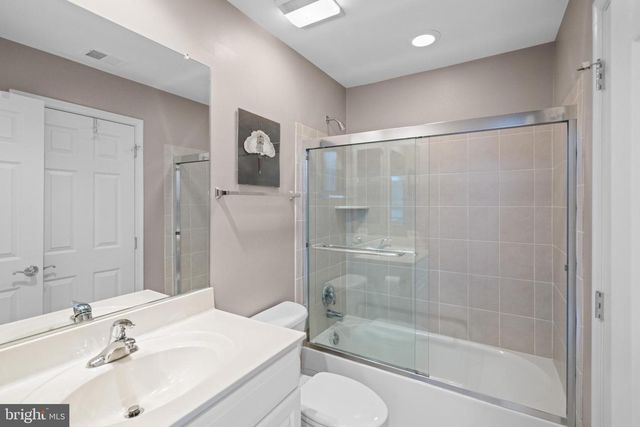 509 OAK KNOLL TER, Rockville, MD 20850