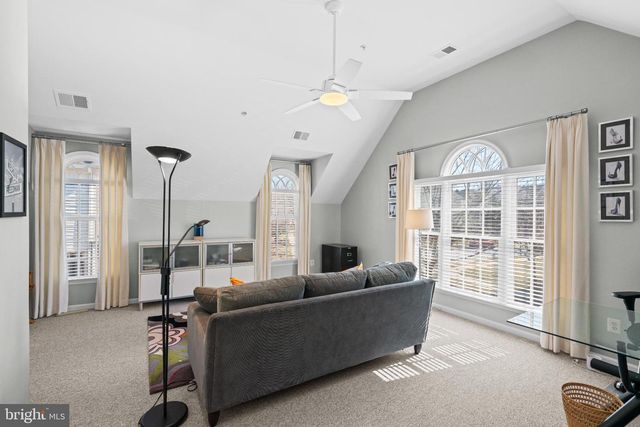 509 OAK KNOLL TER, Rockville, MD 20850