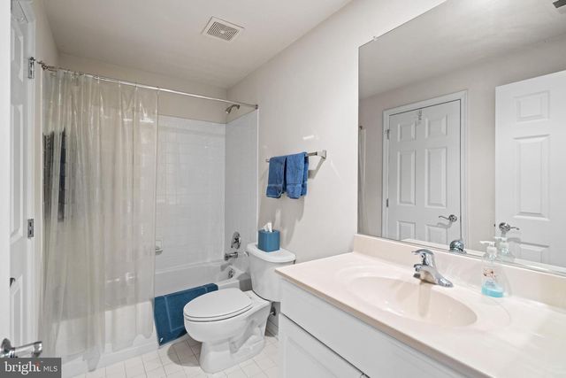 509 OAK KNOLL TER, Rockville, MD 20850