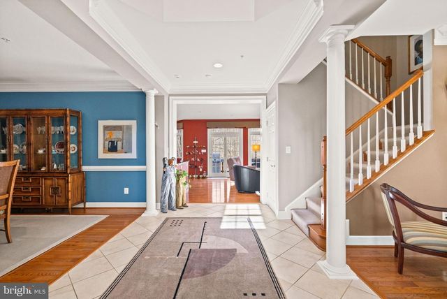 509 OAK KNOLL TER, Rockville, MD 20850