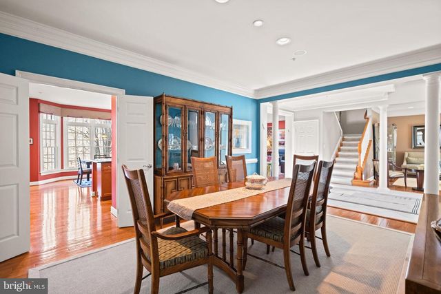 509 OAK KNOLL TER, Rockville, MD 20850