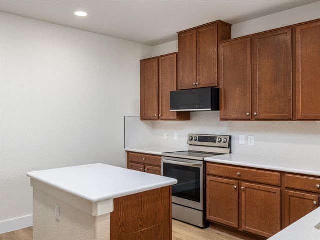 323 Settlers Home DR, Cedar Park, TX 78613