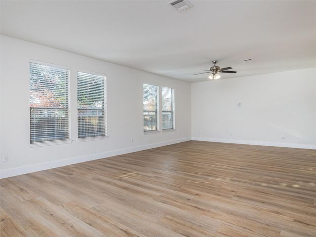 323 Settlers Home DR, Cedar Park, TX 78613