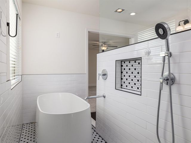 323 Settlers Home DR, Cedar Park, TX 78613