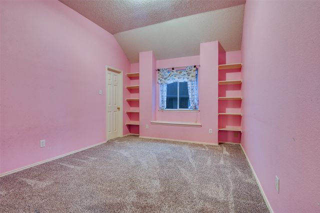 1215 Waterford Oaks Circle, Cedar Hill, TX 75104