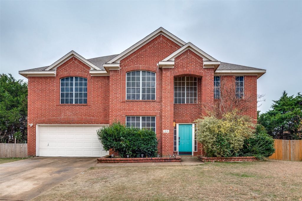 1215 Waterford Oaks Circle, Cedar Hill, TX 75104