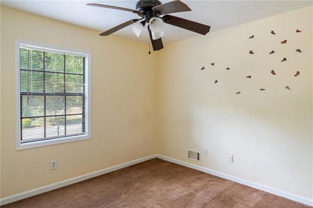 1236 Country Pine Drive, Ellenwood, GA 30294
