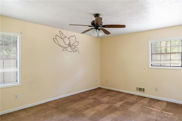 1236 Country Pine Drive, Ellenwood, GA 30294