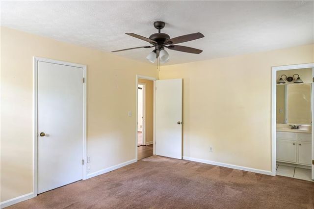 1236 Country Pine Drive, Ellenwood, GA 30294
