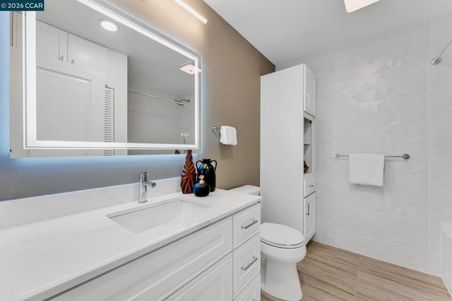 2825 Ptarmigan Drive 3, Walnut Creek, CA 94595