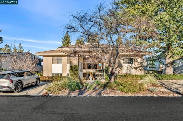 2825 Ptarmigan Drive 3, Walnut Creek, CA 94595