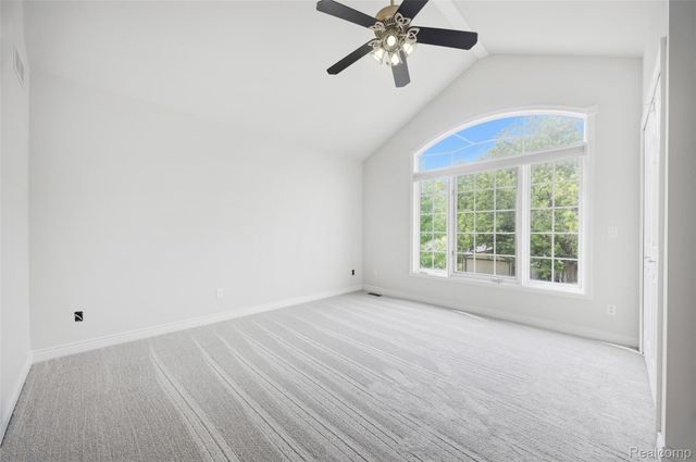 1786 Hartshorn Avenue, Troy, MI 48083