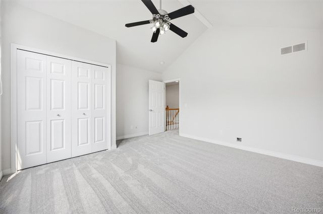 1786 Hartshorn Avenue, Troy, MI 48083