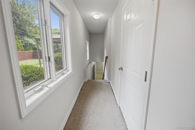 1786 Hartshorn Avenue, Troy, MI 48083