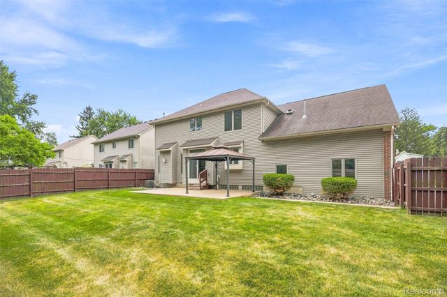 1786 Hartshorn Avenue, Troy, MI 48083