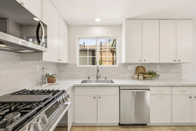 6728 Maury Drive, San Diego, CA 92119