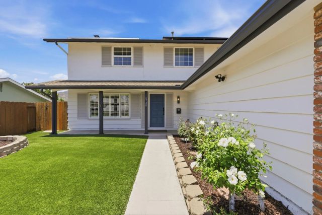 6728 Maury Drive, San Diego, CA 92119