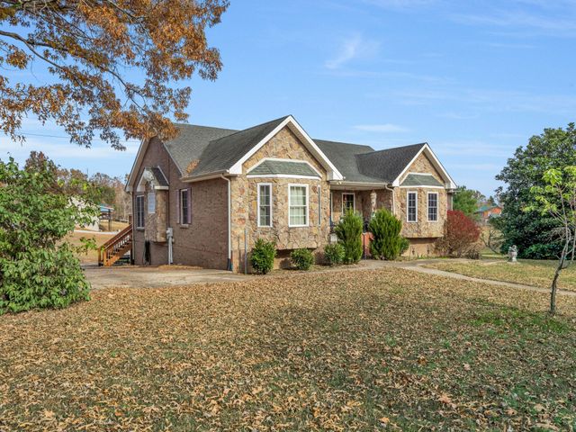 311 Downs Rd, Cumberland City, TN 37050