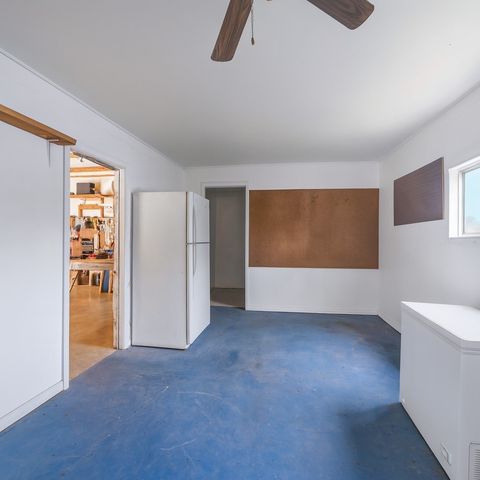 311 Downs Rd, Cumberland City, TN 37050