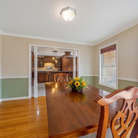 311 Downs Rd, Cumberland City, TN 37050