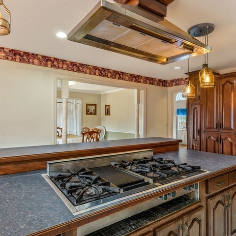 311 Downs Rd, Cumberland City, TN 37050