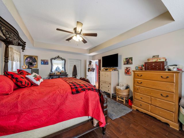 311 Downs Rd, Cumberland City, TN 37050