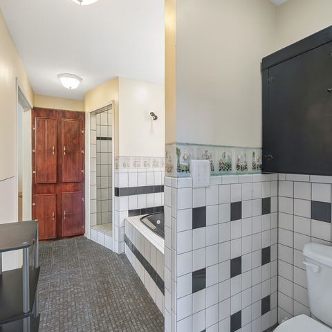 311 Downs Rd, Cumberland City, TN 37050