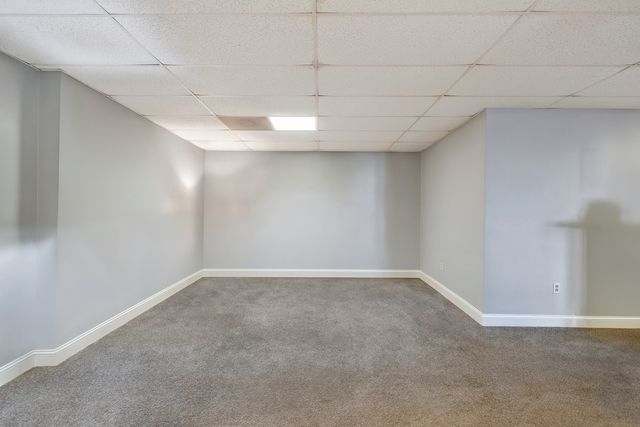 311 Downs Rd, Cumberland City, TN 37050