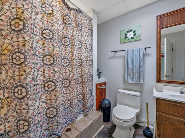 311 Downs Rd, Cumberland City, TN 37050