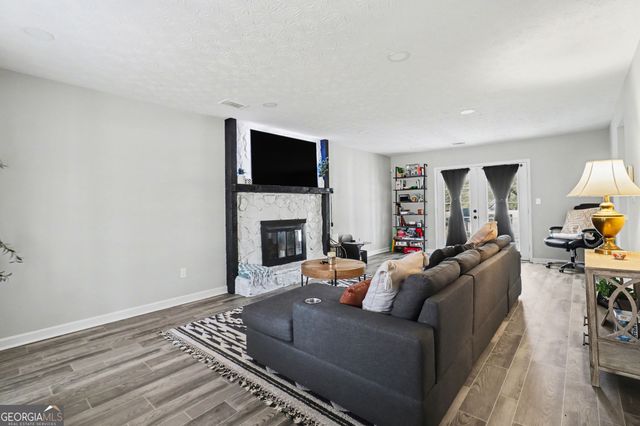 8059 Cedar Creek Ridge, Riverdale, GA 30274