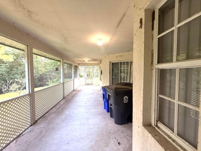 17770 75th Place N, The Acreage, FL 33470