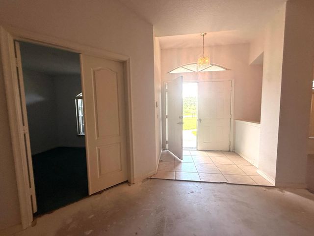 17770 75th Place N, The Acreage, FL 33470