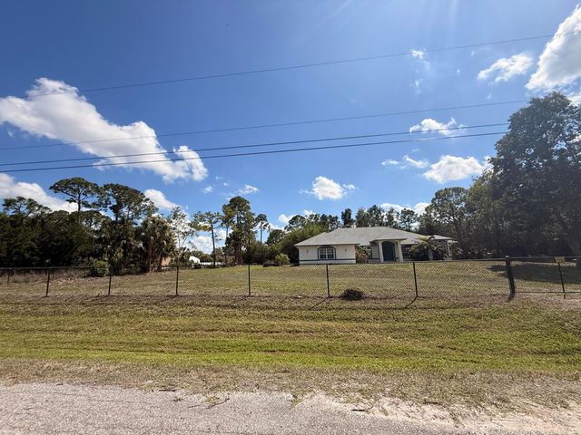 17770 75th Place N, The Acreage, FL 33470