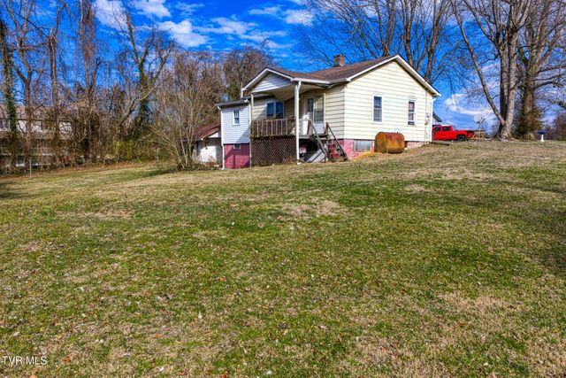 1605 Lynnwood Drive, Johnson City, TN 37601