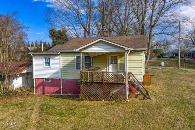 1605 Lynnwood Drive, Johnson City, TN 37601