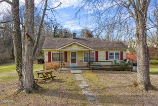 1605 Lynnwood Drive, Johnson City, TN 37601