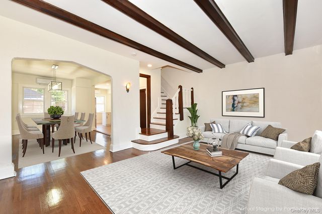 354 Bauer Place, Mineola, NY 11501