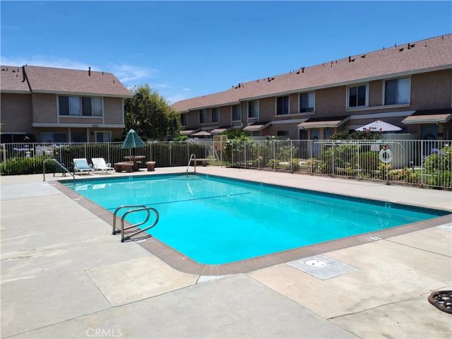 10125 De Soto Avenue 42, Chatsworth, CA 91311