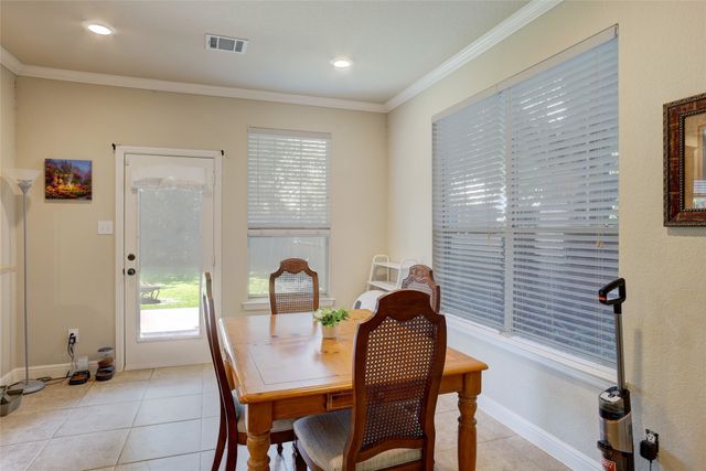 751 N Sherman Avenue, Van Alstyne, TX 75495