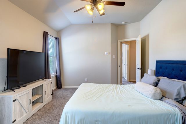 751 N Sherman Avenue, Van Alstyne, TX 75495