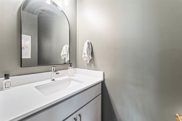 620 NE Pearl Drive, Ankeny, IA 50021