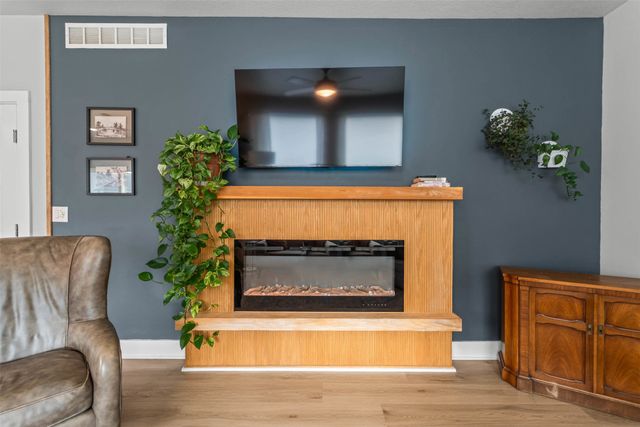 620 NE Pearl Drive, Ankeny, IA 50021