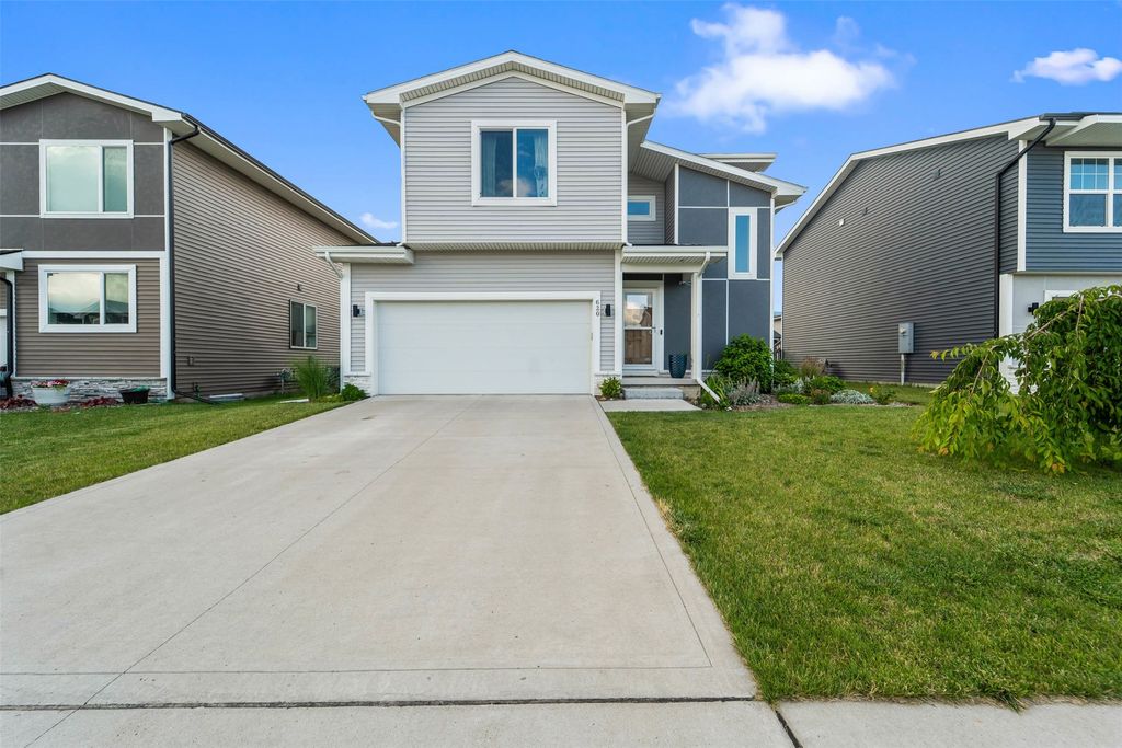620 NE Pearl Drive, Ankeny, IA 50021