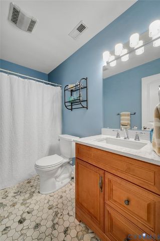 17170 Templeton Rd, Disputanta, VA 23842