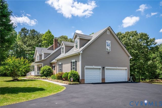 17170 Templeton Rd, Disputanta, VA 23842