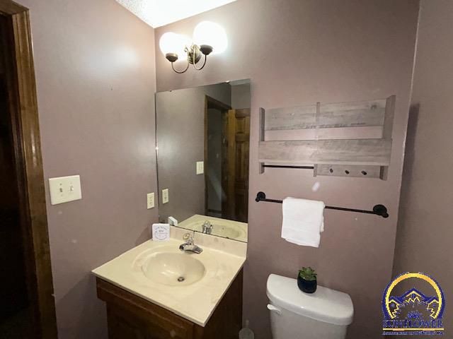 3630 SW Kings Forest RD, Topeka, KS 66610